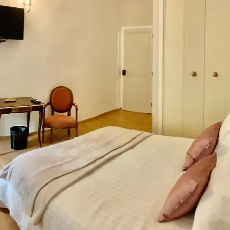 Hotel Chateau Du Rey